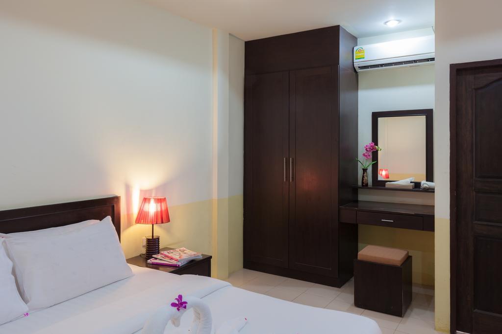 Bangtao Kanita House Bang Tao Beach  Buitenkant foto